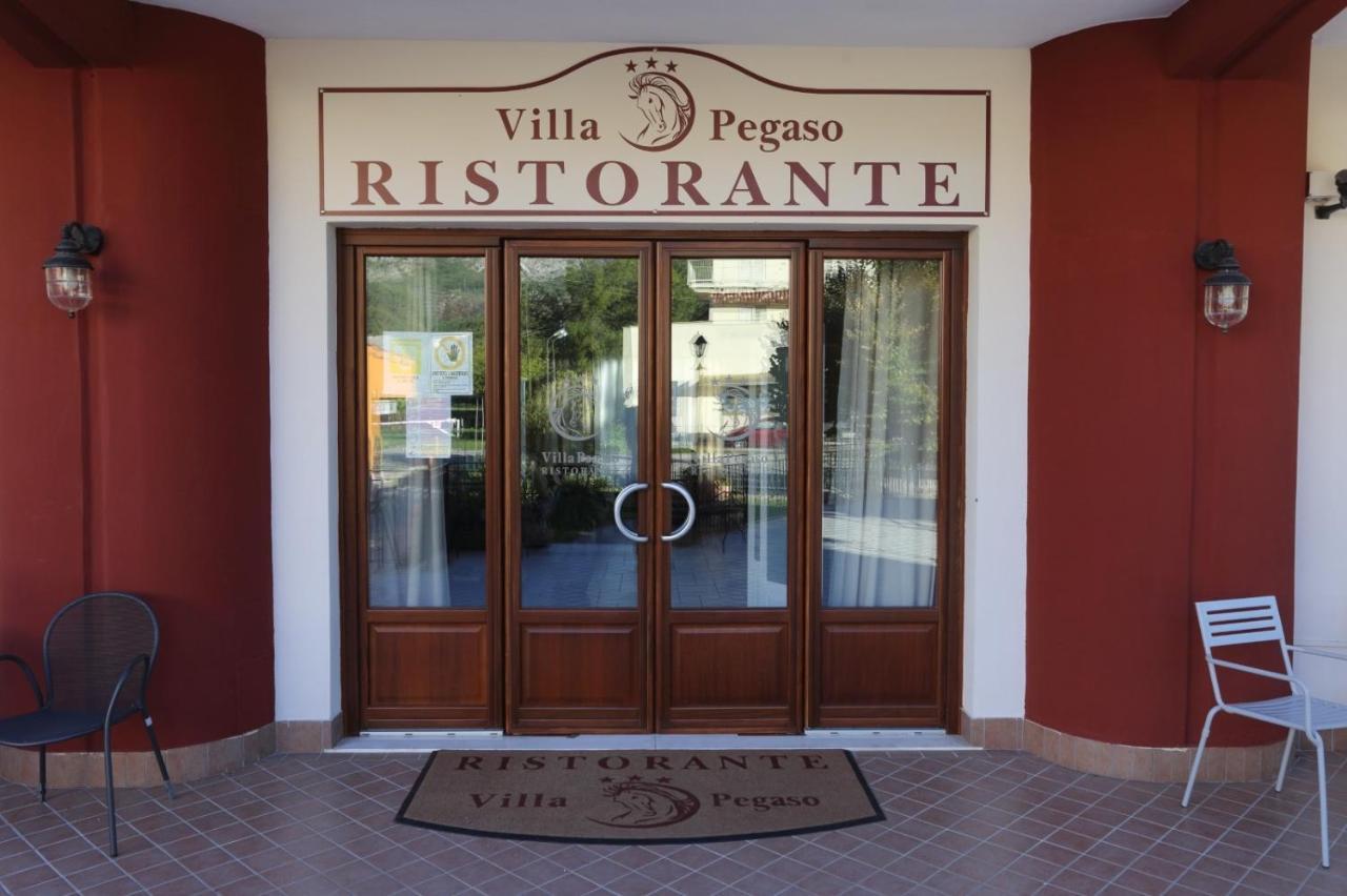 Hotel Ristorante Villa Pegaso San Pietro Infine Zewnętrze zdjęcie