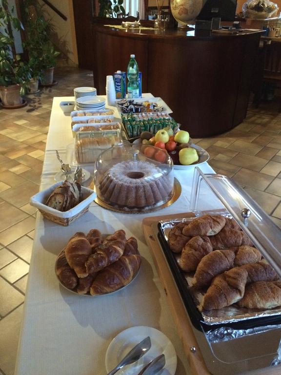 Hotel Ristorante Villa Pegaso San Pietro Infine Zewnętrze zdjęcie